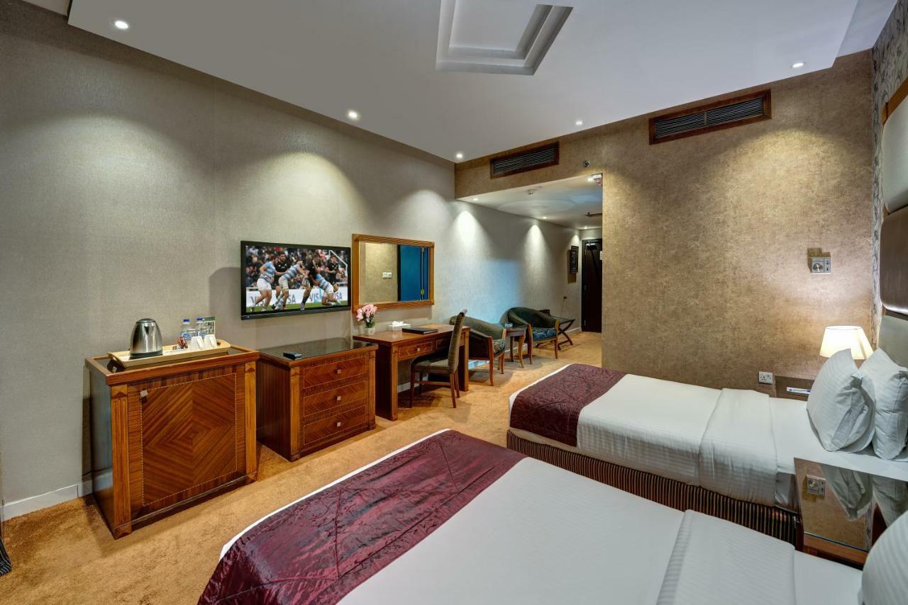 Delmon Palace Hotel Dubai Dış mekan fotoğraf
