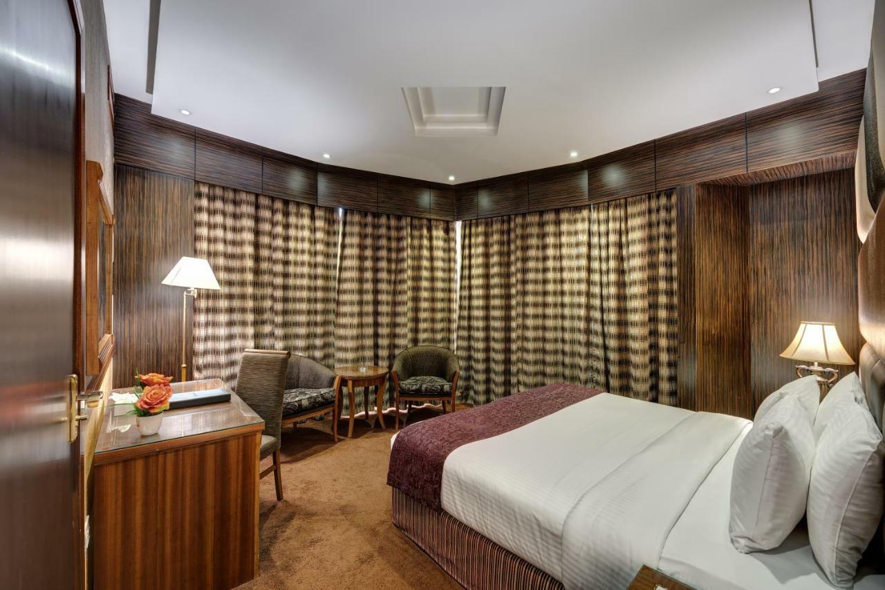 Delmon Palace Hotel Dubai Dış mekan fotoğraf